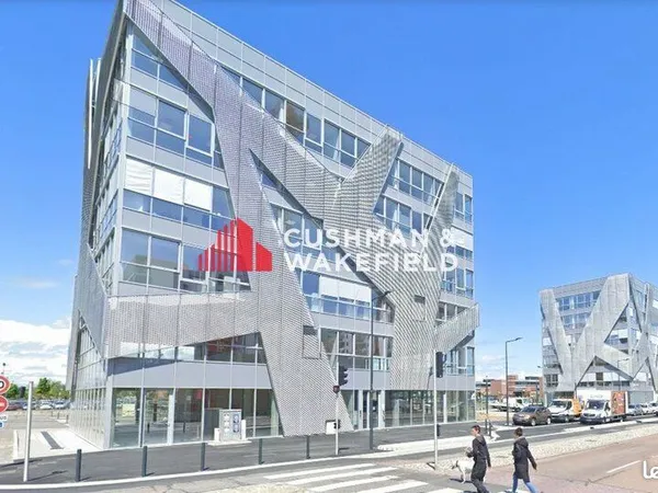 BUREAUX 381 m² TOULOUSE