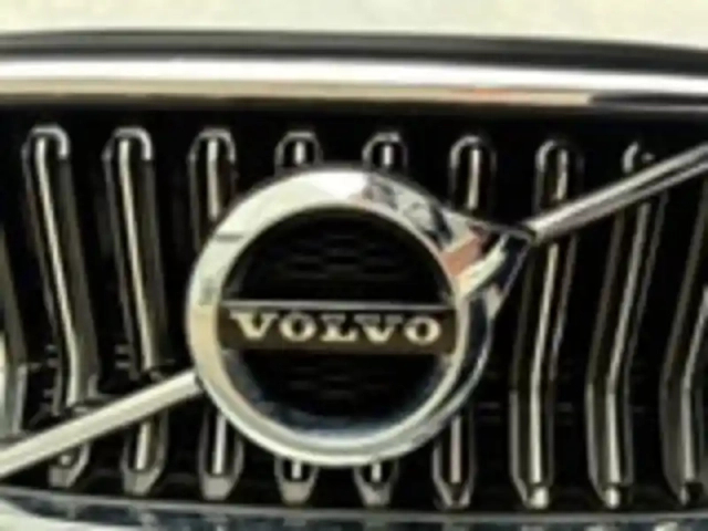 Volvo Xc40 t4 recharge 129+82 ch dct7 — photo 14