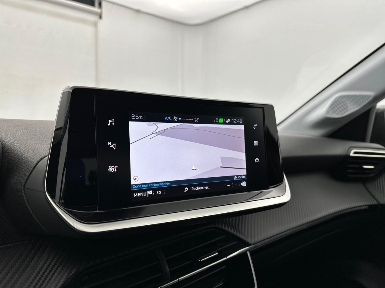 Peugeot 208 puretech 100 s&s bvm6 style — photo 10