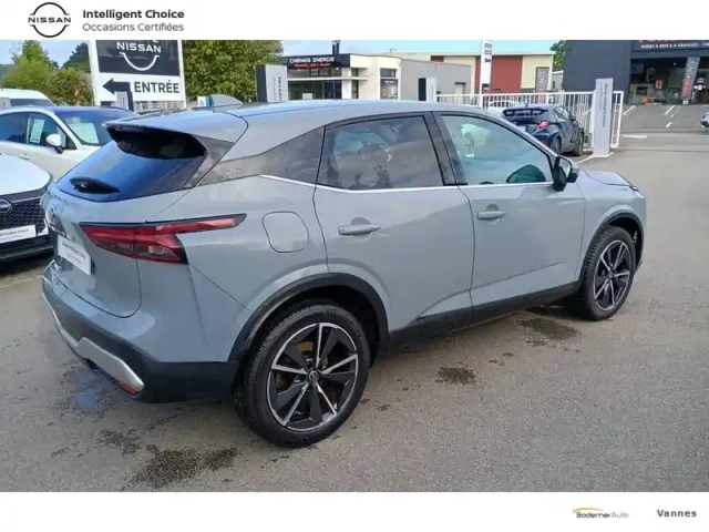 Nissan Qashqai mild hybrid 158 ch xtronic — photo 17