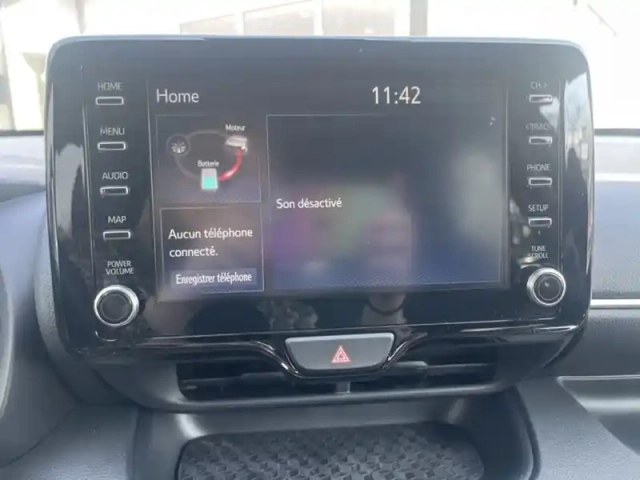 Toyota Yaris hybride 116h design — photo 12