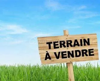 Terrain 2742 m²