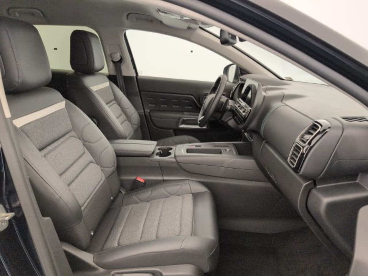 Citroën C5 Aircross — photo 9