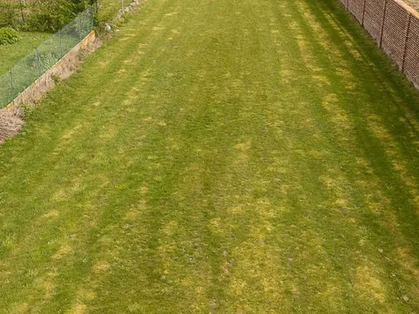Terrain 612 m²