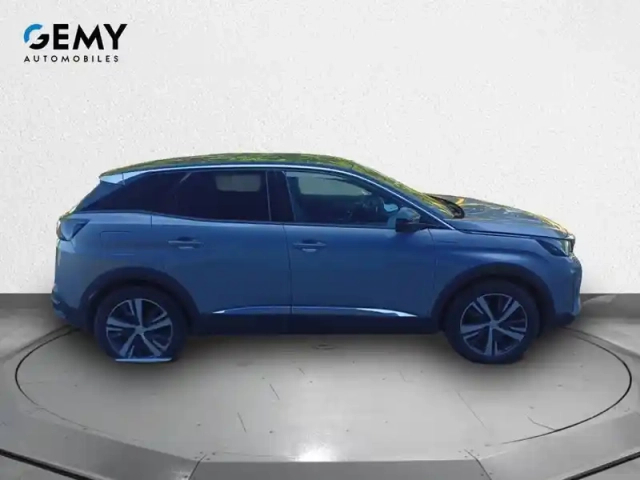 Peugeot 3008 hybrid4 300 e-eat8 — photo 4