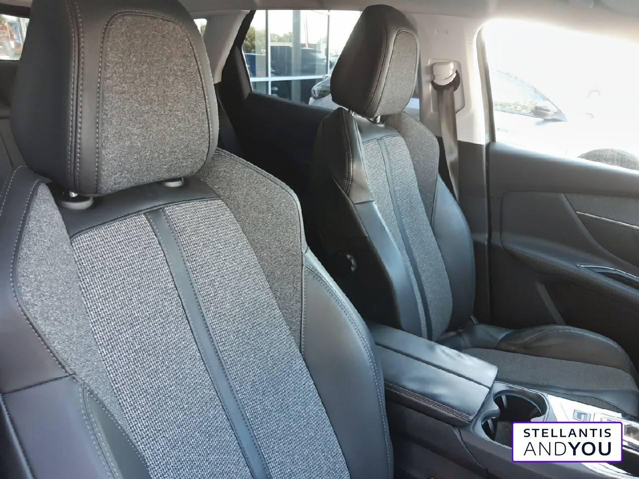 Peugeot 3008 1.2 puretech 130ch s&s eat6 allure — photo 7