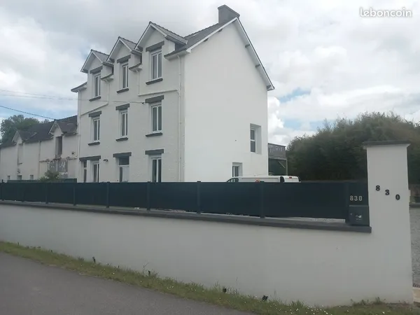 Maison 205m2 1060m2 de terrain et t2 en bas
