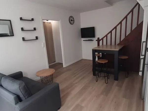 Maison meublée T2
