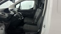 Peugeot Partner Standard 650kg BlueHDi 100ch S&S Asphalt — photo 16