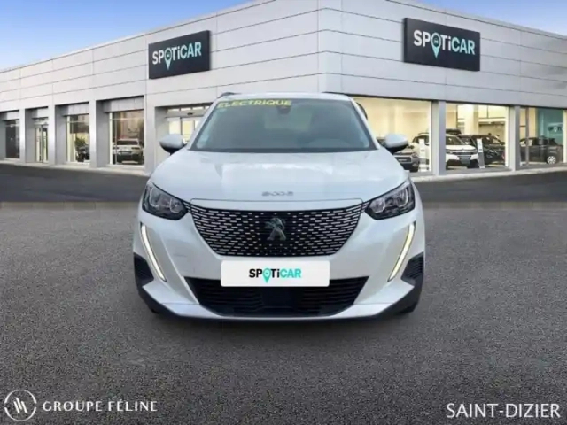 Peugeot 2008 e- 136ch style — photo 2
