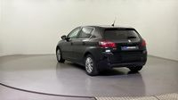 Peugeot 308 1.5 BlueHDi 130ch S&S Allure Pack — photo 8