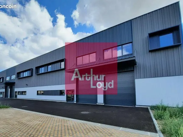 LOCAL D'ACTIVITE 682 m² CLERMONT-FERRAND