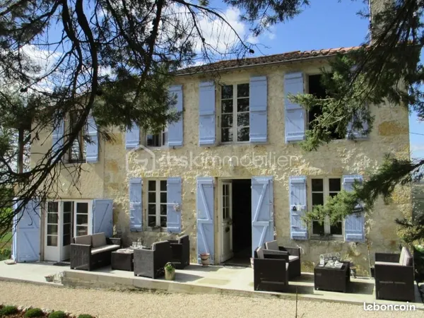 Ferme 12 pièces 310 m²