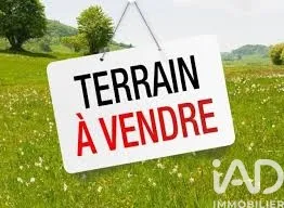 Terrain 675 m²
