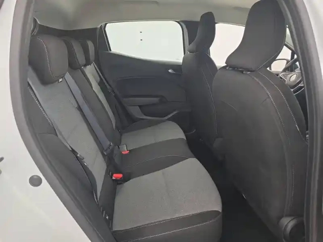 Renault Clio tce 90 — photo 133