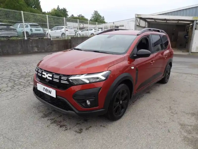Dacia Jogger eco-g 100 7 places — photo 1