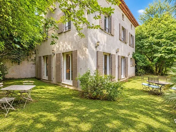 Maison 4 pièces 135 m²