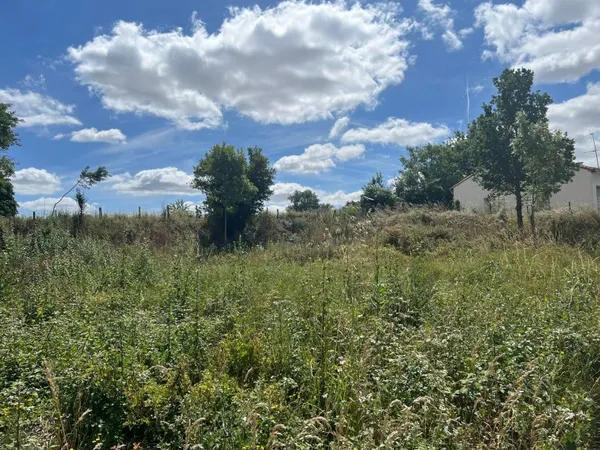 Terrain en individuel 633 m²