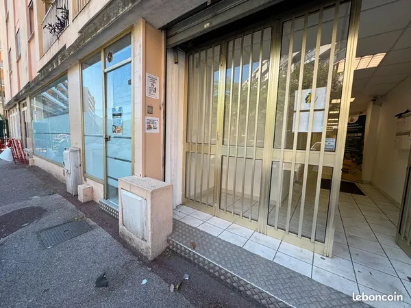 Locaux d'activité Plateau de bureaux Nice Ariane