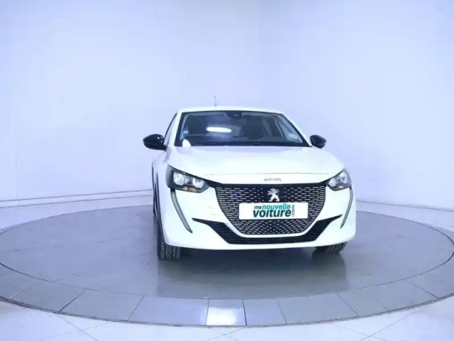 Peugeot 208 electrique 50 kwh 136ch — photo 70