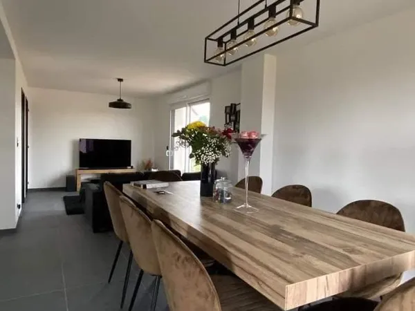 Propriété 5 pièces 90 m²