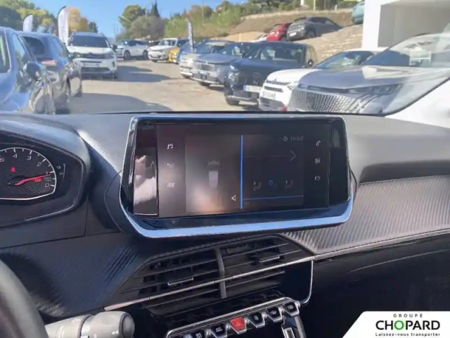 Peugeot 208 puretech 100 s&amp;s bvm6 — photo 16