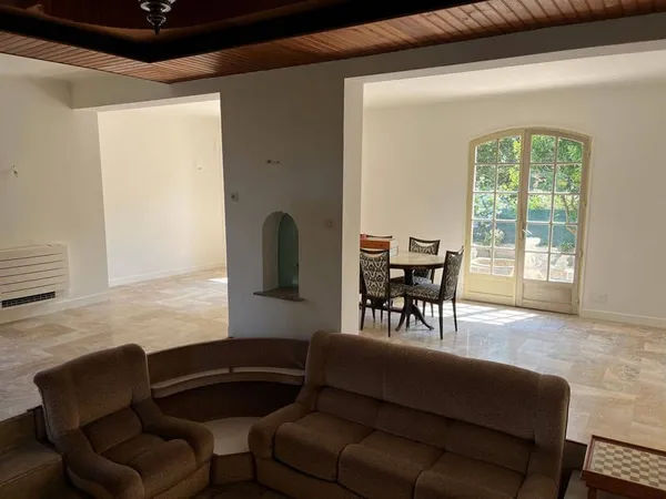Maison 5 pièces 170 m²