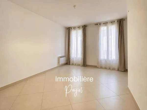 Baille/Lodi 13005 - Grand T1 bis avec coin nuit séparé