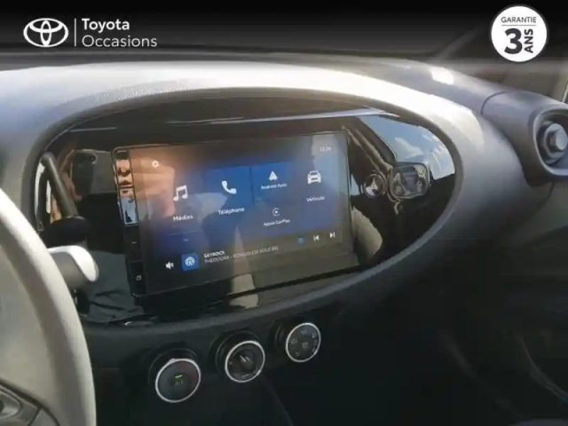 Toyota Aygo X 1.0 vvt-i 72ch dynamic my24 — photo 10