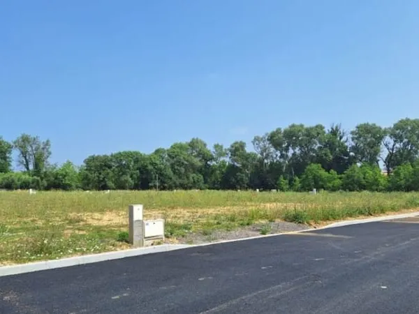 Terrain 760 m²