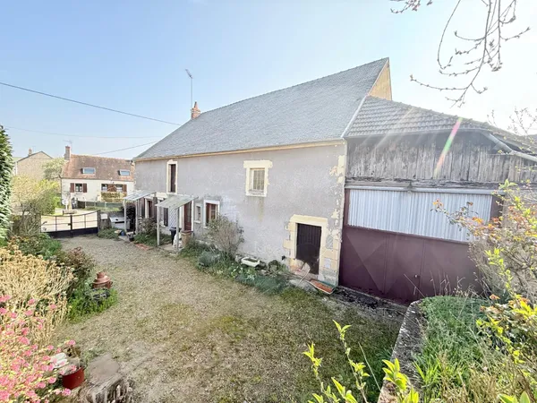Longère de plain-pied avec grange et dépendances  Saint-Laurent-l'Abbaye