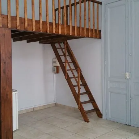 Studio 1 pièce 23 m²