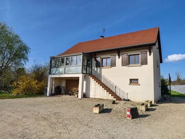 Maison 7 pièces 101 m²