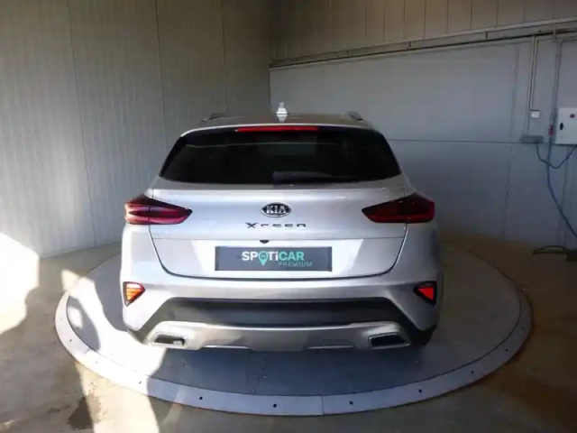 Kia Xceed 1.4 t-gdi 140ch design dct7 — photo 6