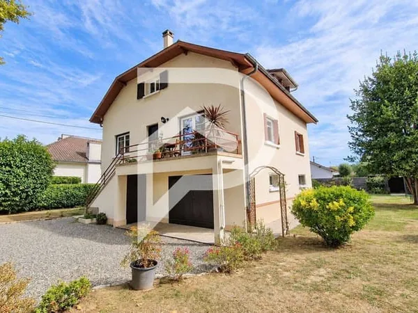 Maison 6 pièces 136 m²