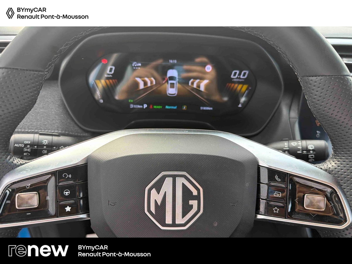 MG ZS 1.5 L Hybrid+ 197 ch — photo 18
