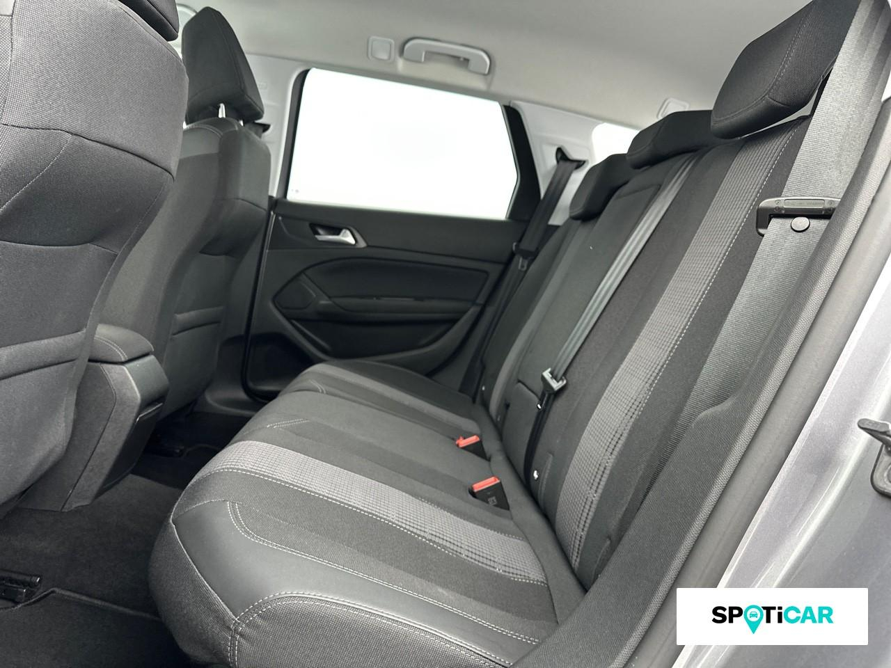 Peugeot 308 sw 1.2 puretech 130ch s&s allure pack eat8 — photo 10