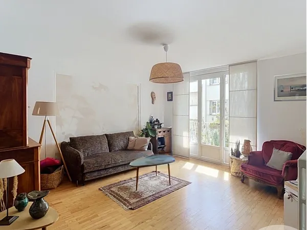 Appartement 4 pièces 96 m²