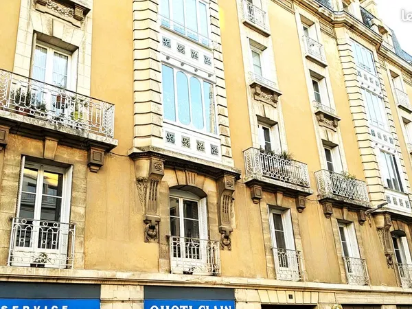 Appartement 5 pièces centre ville 121 m²