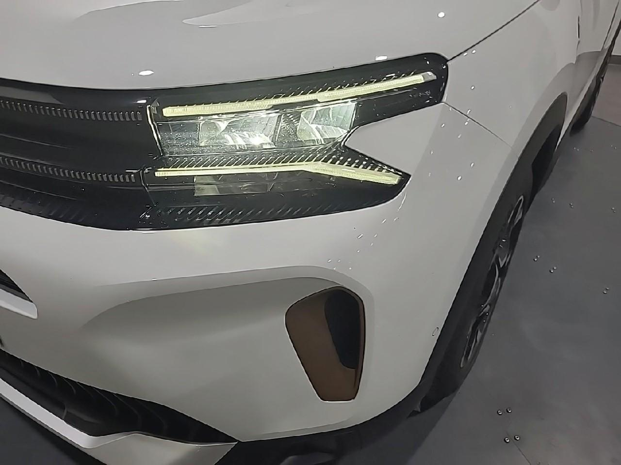 Citroën C5 Aircross bluehdi 130 s&s eat8 c-series — photo 24