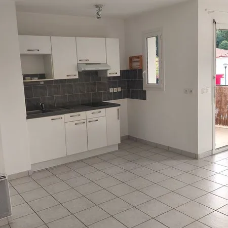 LOCATION 2 PIECES - 45m2 -etg 1/1