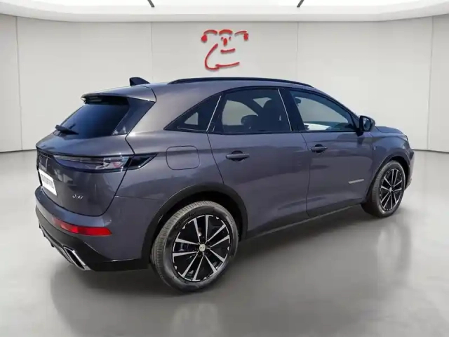 Ds Ds 7 1.6 plug-in hybrid 225ch jules verne — photo 6