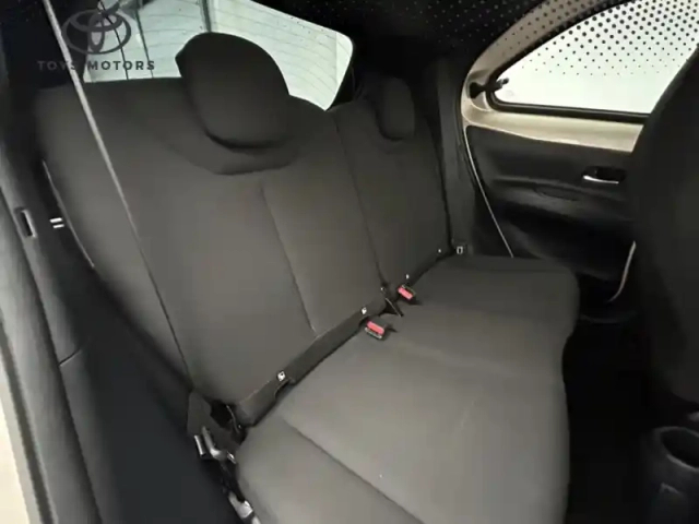 Toyota Aygo 1.0 vvt-i 72 design — photo 19