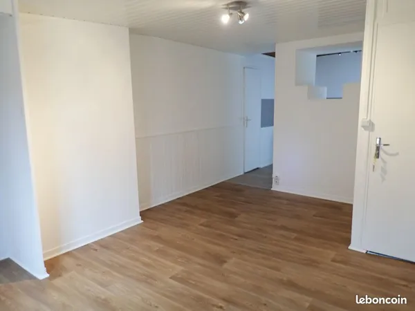 Studio rénové Centre-Ville Niort