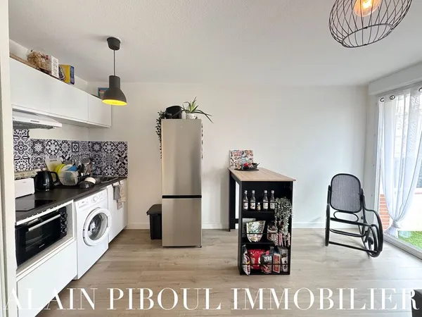 T2 - 42.96m ²