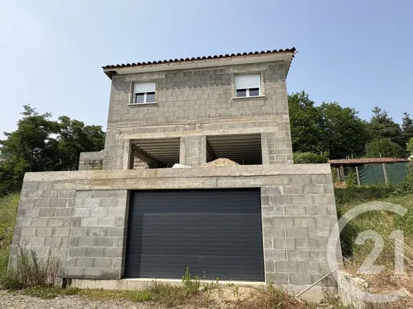 Maison 1 pièce 250 m²