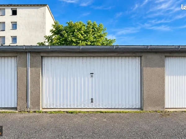Parking La Riche
