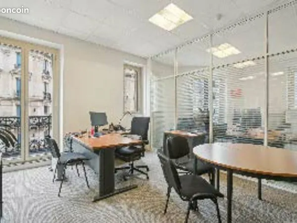 Bureaux 94 m²