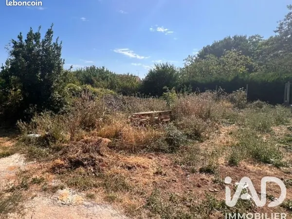 Terrain 304 m² Meaux