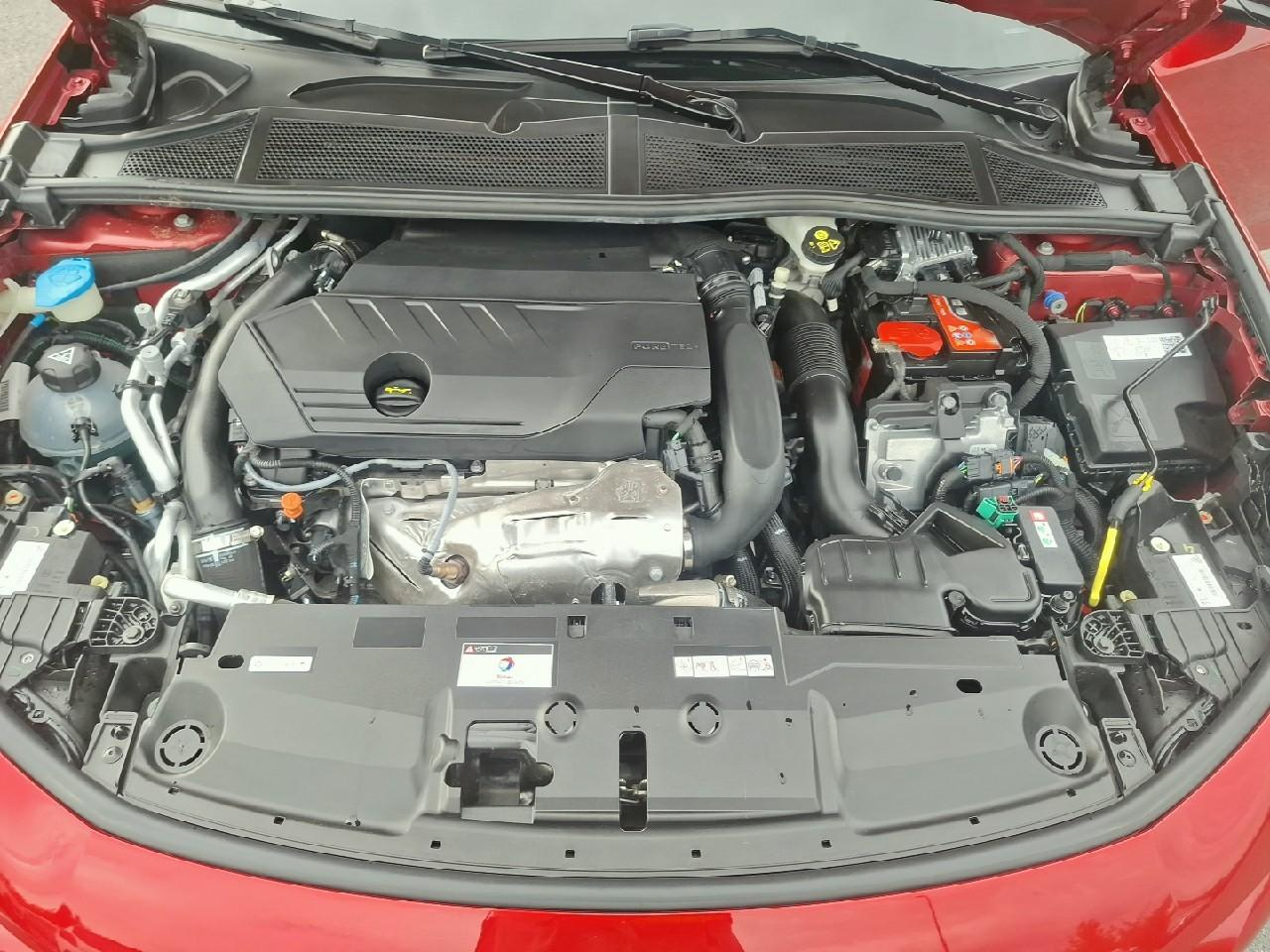 Peugeot 308 phev 180ch gt e-eat8 — photo 12